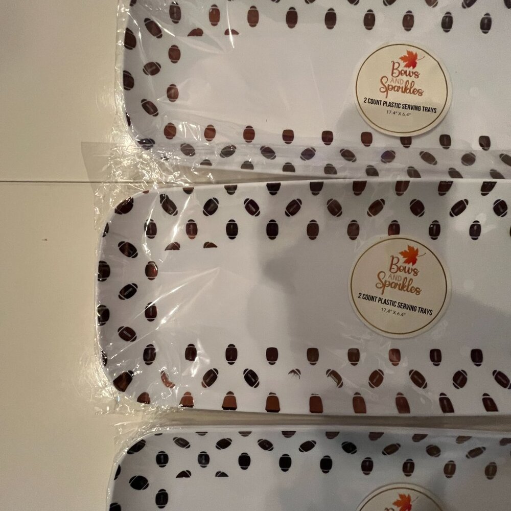 Plastic Football Serving Trays - 6 trays (3 packs / 2 trays per pack) (new/home) - Picture 8 of 11
